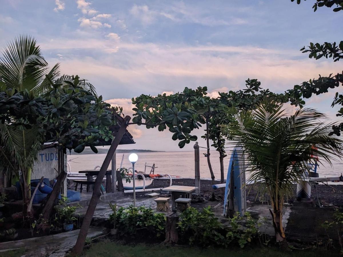Tudes Homestay Amed Exteriér fotografie